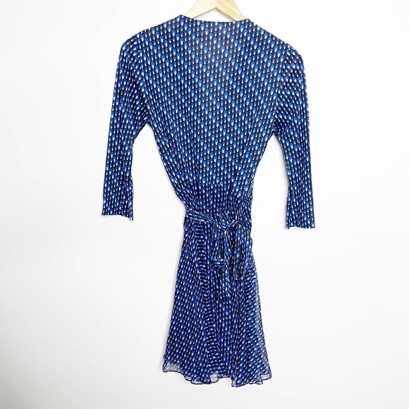 Diane Von Furstenberg Blue Printed Silk Irina Wrap Dress blue DVF womens us 8 - Picture 7 of 10
